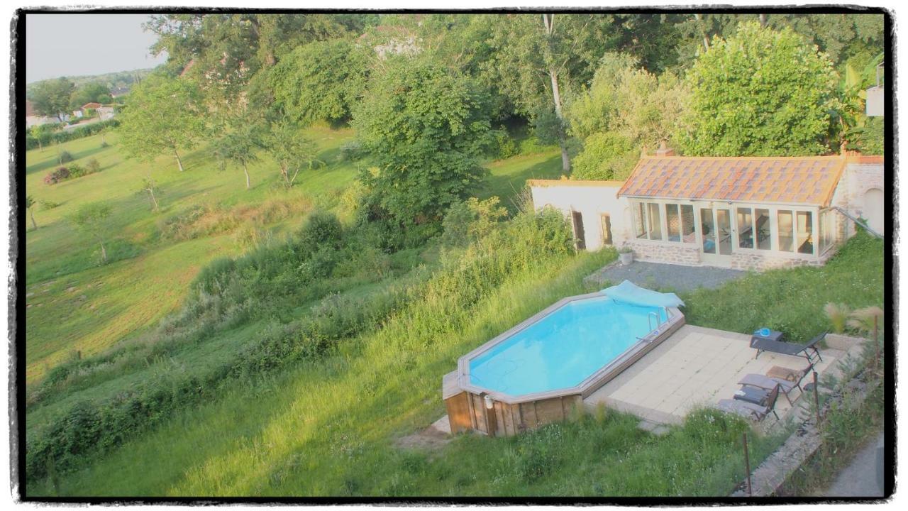 Maison Voliere La Souterraine Bagian luar foto